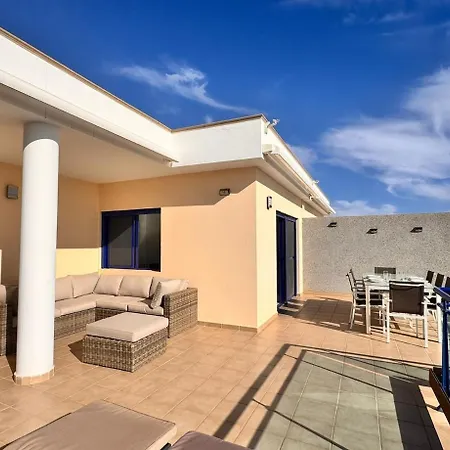 Atico Maravilla Apartmán *